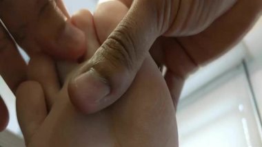 Candid girl feet massage office very stinky sexy soles toes