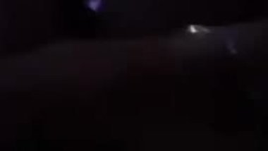 Sie fickt ihre Frau mit ihrer Freundin