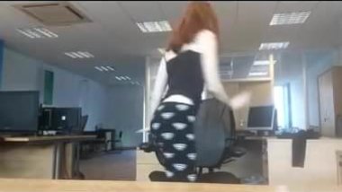 Camgirl office exposure