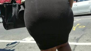 FLUFFY CARRIBEAN BOOTY