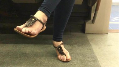 Feet Close Up (& faceshot)