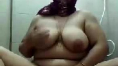 Grosse mature marocaine 9ahba salope