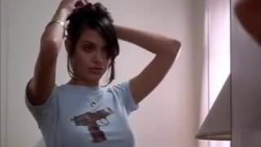 Angelina Jolie nude  Mojave Moon (1996)