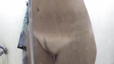 EUNISE UNA JOVEN CANARIA QUE LE GUSTA EL SEXO